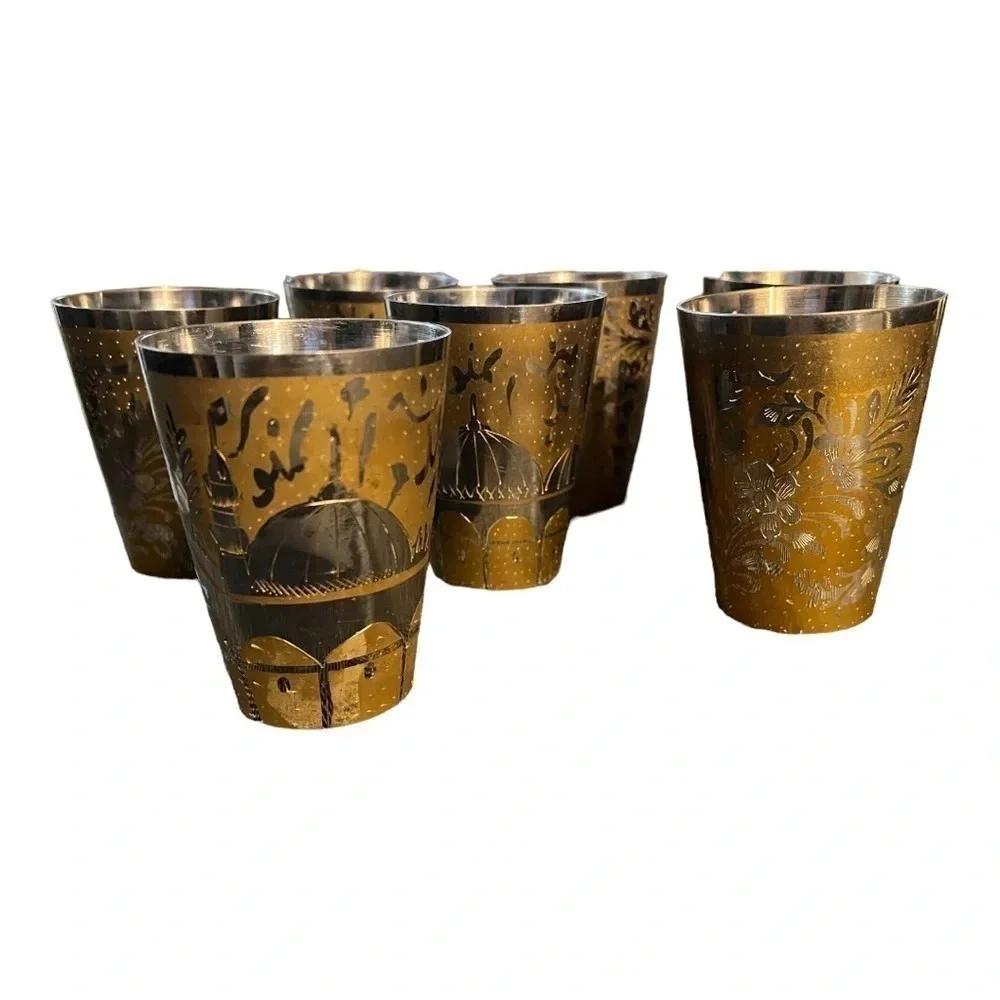 Vintage etched coffee pot with cups
